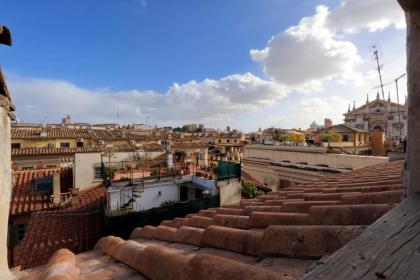 Pantheon Stylish Attic - image 9