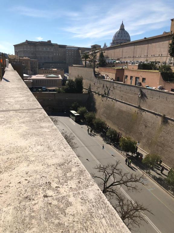 Vatican Garden - main image