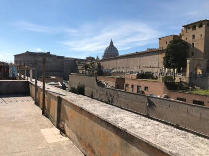 Vatican Garden - image 20