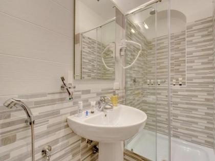 Roma Suites Navona - image 9