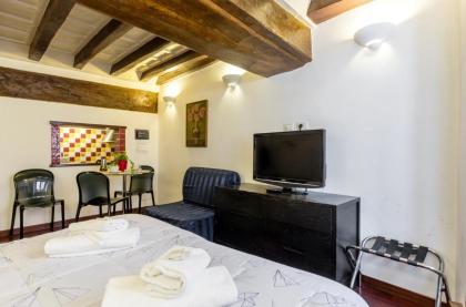 Trastevere Apartments - image 20