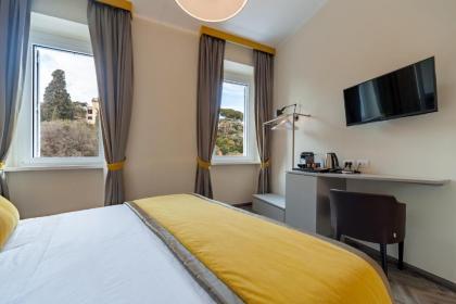 Foro Romano Luxury Suites - image 16