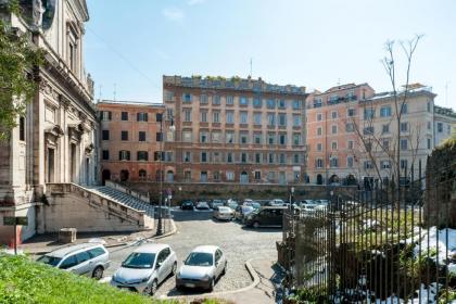 Foro Romano Luxury Suites - image 19