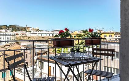 Top Floor Trastevere - image 2