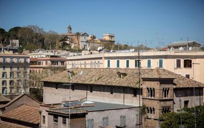 Top Floor Trastevere - image 7