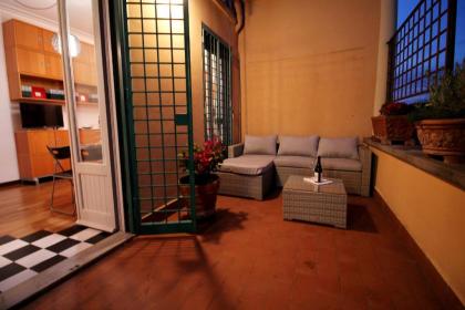 Tiepolo Romantic Terrace Apartment - image 14