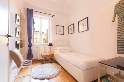 ROMAC Condotti with 3 bedrooms near the Spanish Steps - image 6