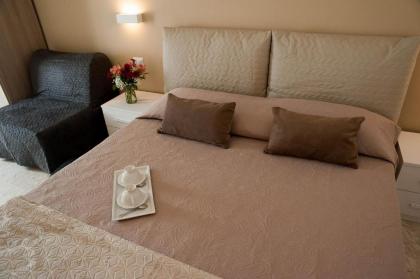 Lifestyle Veneto Suite - image 13