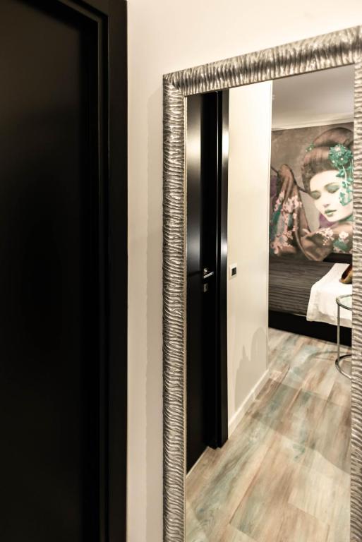 Trevi & Pantheon Design Rooms - image 5