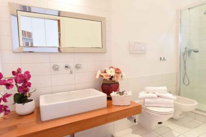 Romantic Flat near Metro Flaminio - image 16