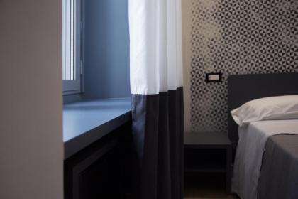 Suite Inn Rome - image 1