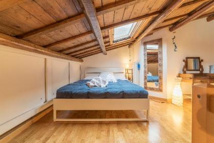 Boschetto Peaceful Apartment in Rione Monti - image 10