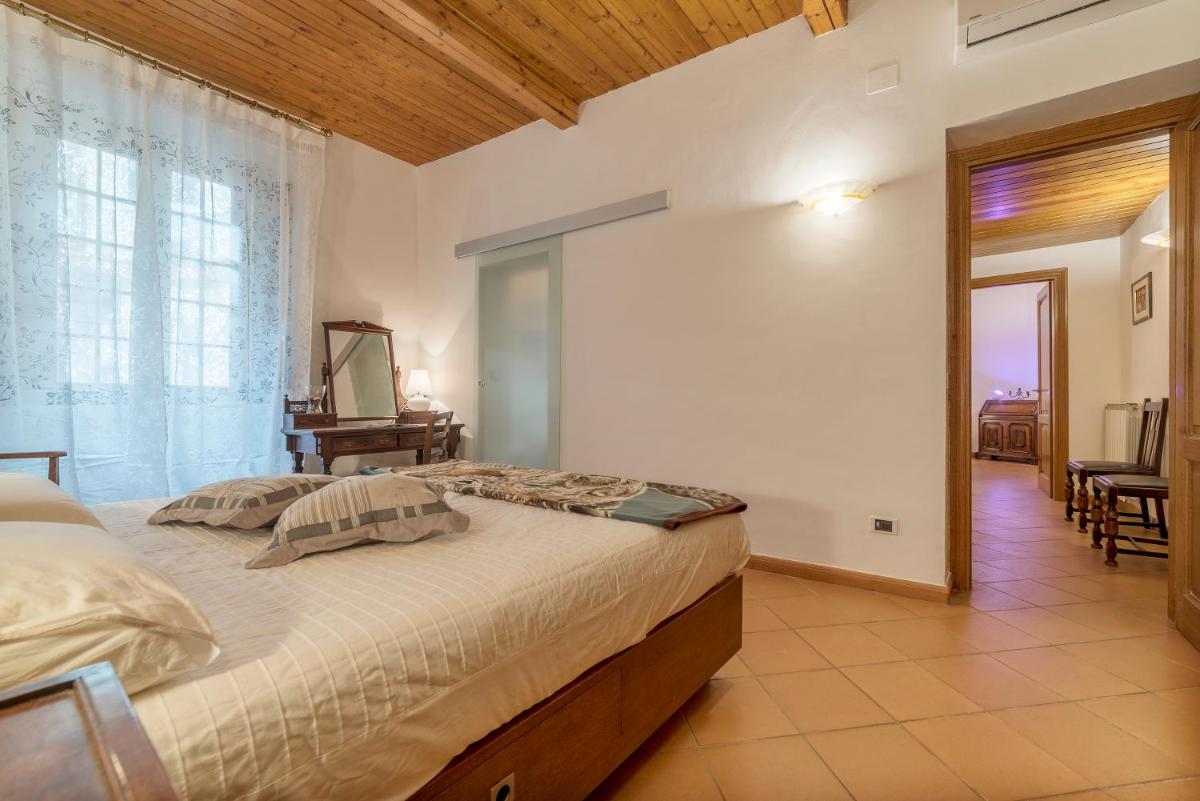 Villa Borghese Roomy Flat - main image