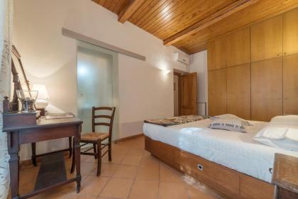 Villa Borghese Roomy Flat - image 20