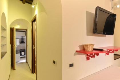 Urbana Colosseo Boutique Apartment - image 17