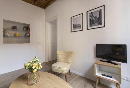 Cozy apartment in via degli Spagnoli - FromHometoRome - image 10