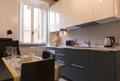 Cozy apartment in via degli Spagnoli - FromHometoRome - image 11