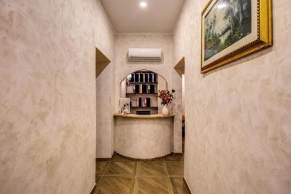 AMICI GUESTHOUSE - image 8