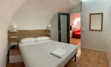 Le Tartarughe Boutique Apartment - image 20