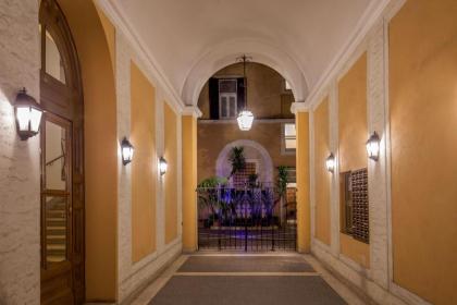 Navona Blue Apartment - image 11