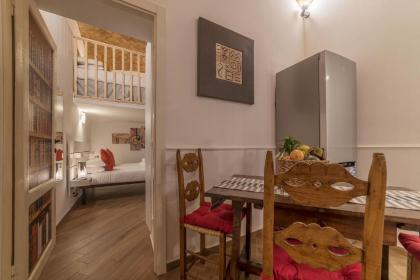 Testaccio Cozy Apartment with Terrace - image 5