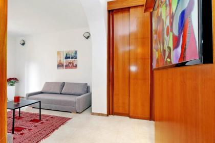 CentralStation Apartment - image 6