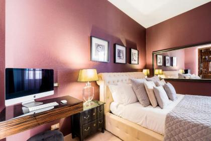 The Brunetti - Luxury serviced apartment - image 16