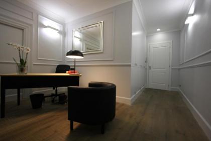 Gemini Suites Navona - image 1