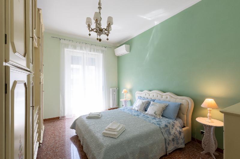 THE BEST Rome apartment - main image