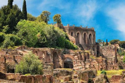 Roman Forum Cozy Apartment - image 19