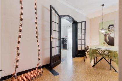 Rome As You Feel - Torre Argentina Art Apartment - image 7