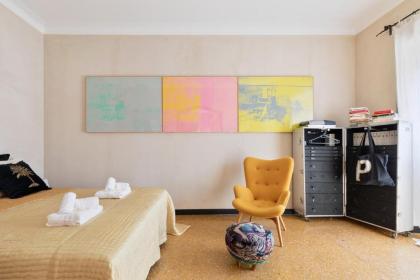 Rome As You Feel - Torre Argentina Art Apartment - image 8