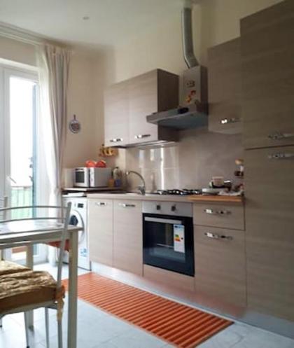 One bedroom appartement with city view terrace and wifi at Roma - image 2