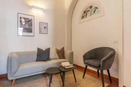 Lively Roma Trastevere renovated apartment - FromHometoRome - image 20