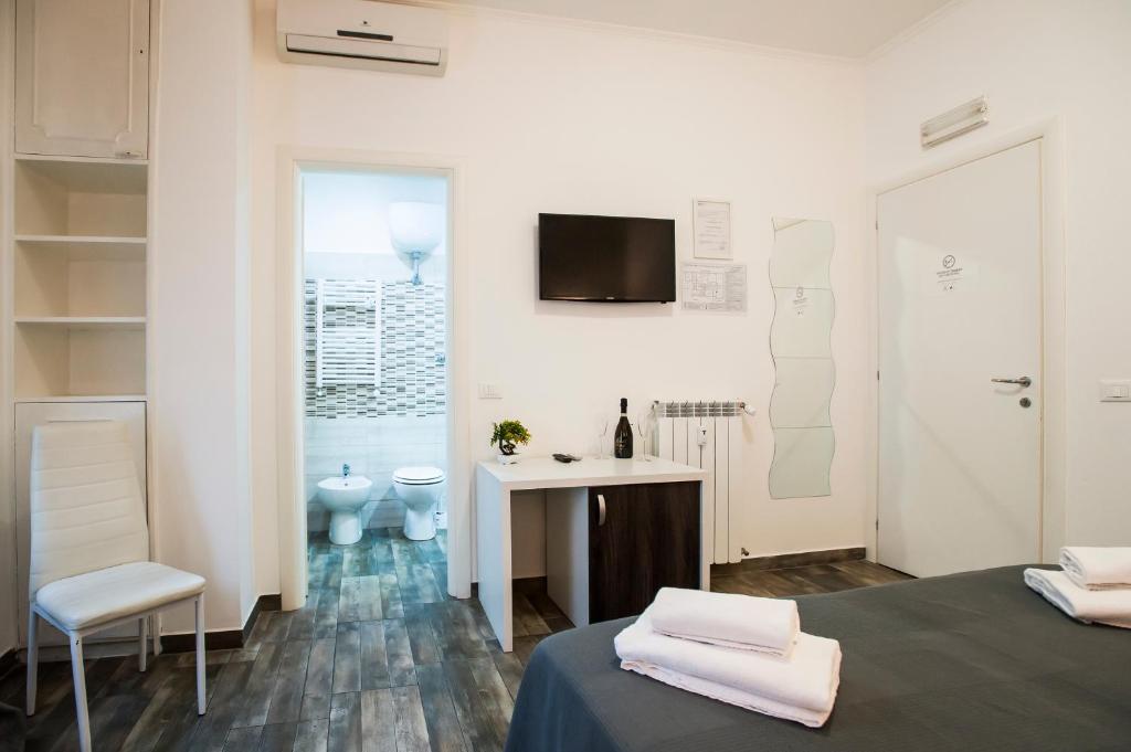 TIBURTINA INN GUEST HOUSE - image 7