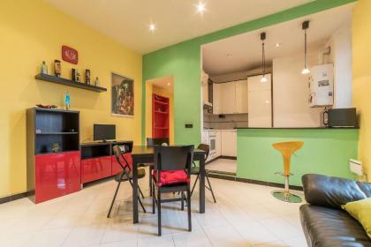 Pigneto Colourful Apartment - image 12