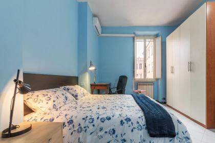 Pigneto Colourful Apartment - image 9