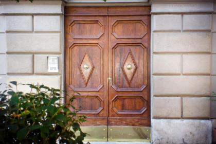 San Cosimato View on Trastevere Square - image 6