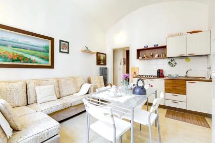 One bedroom appartement with city view and wifi at Roma - image 10