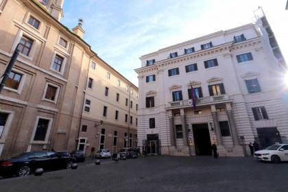 Lovely Navona Apartment - image 19