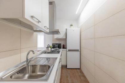 Pigneto Delightful Apartment - image 11