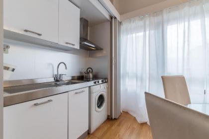 Sant'Angelo Modern Apartment - image 3