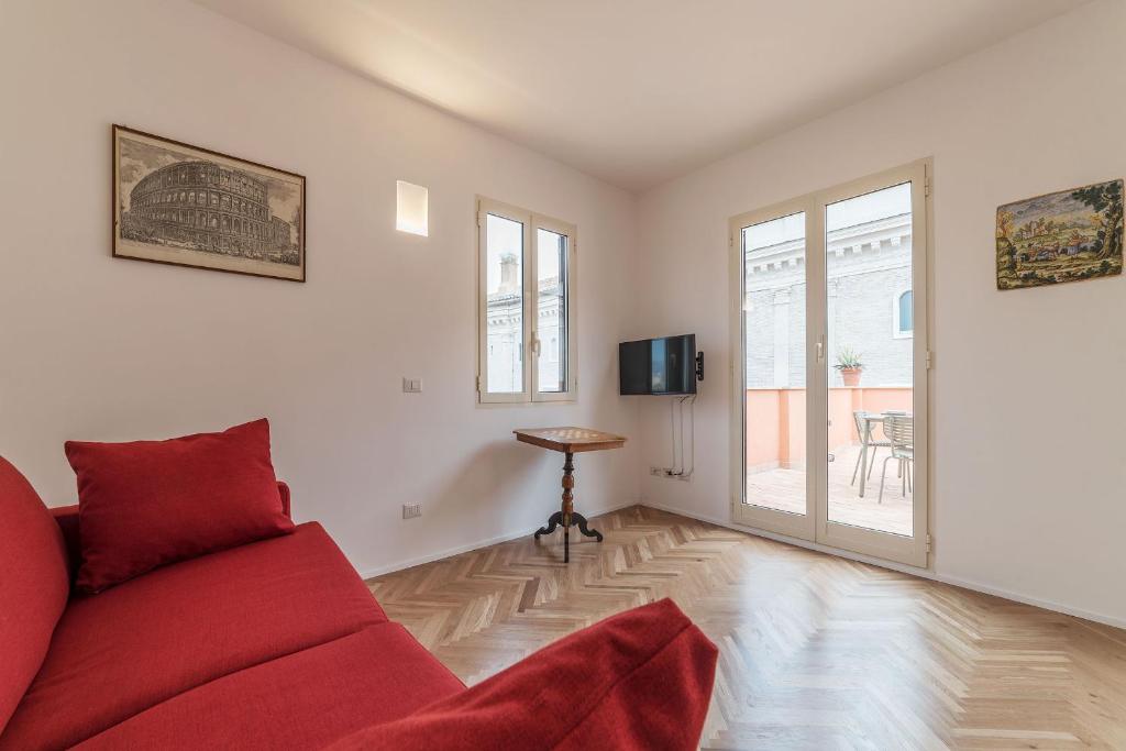 Apartment with Terrace in via del Pellegrino - FromHometoRome - image 2