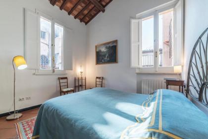 Three bedrooms in world-famous Via Giulia - FromHometoRome - image 19