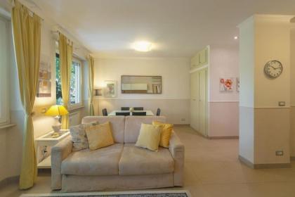 Sleek Apt in Testaccio near Ostiense train station - image 12