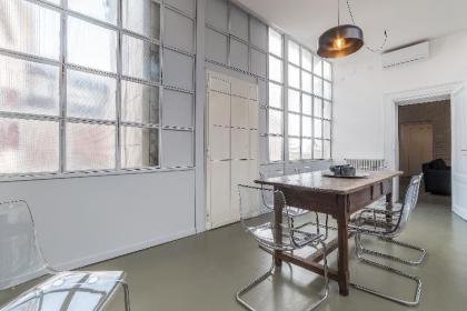 Esquilino Industrial Loft - image 9