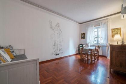 Portuense Bright Apartment - image 11