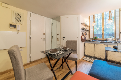 Monti Studio Apartment - image 10