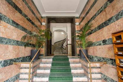 Borghese Green - image 6