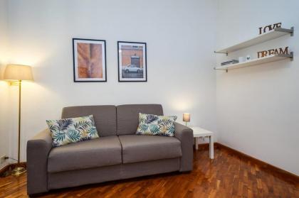 Cheerful & Gaiety Flat near Vatican City - image 6